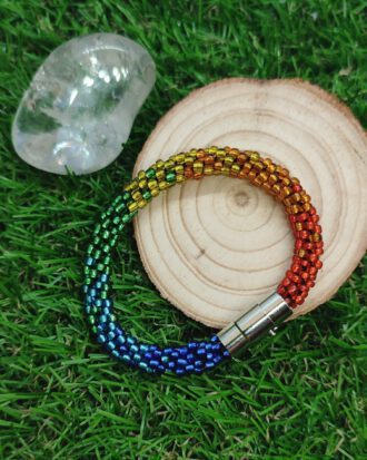 Pulsera cristales arcoiris 17 centímetros.